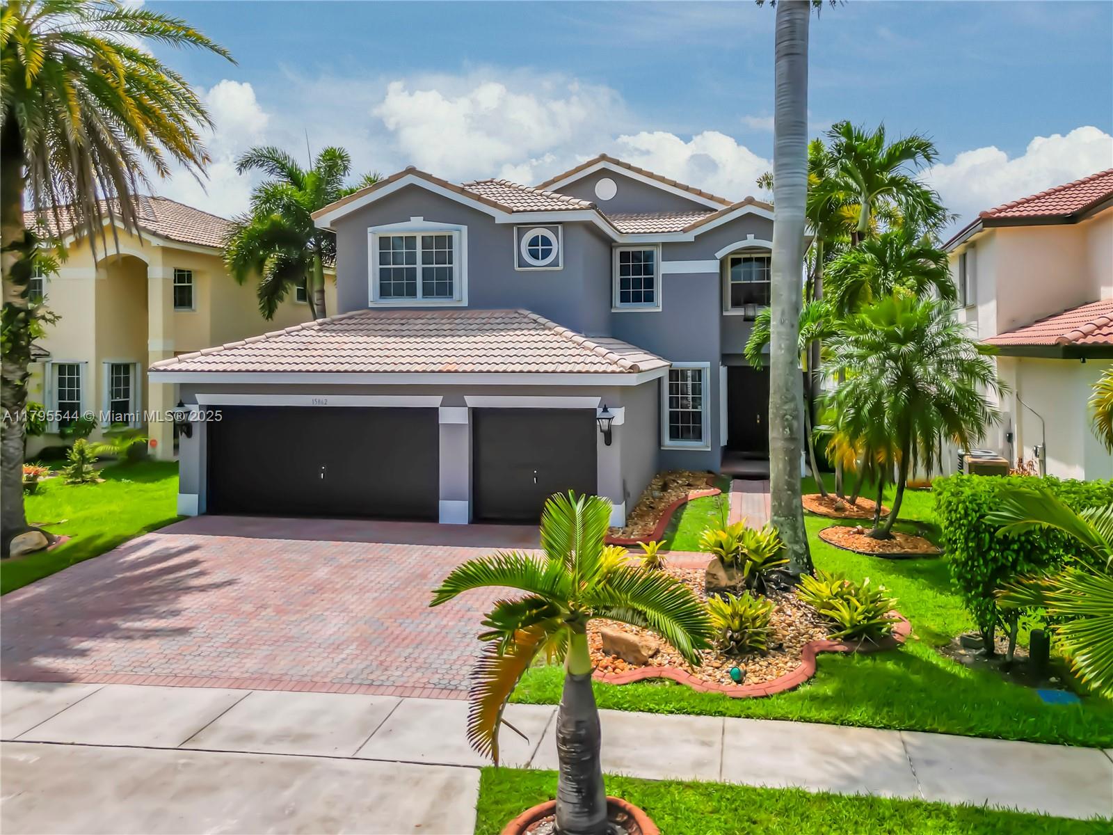 Property for Sale at 15862 Sw 24th St, Miramar, Broward County, Florida - Bedrooms: 6 
Bathrooms: 4  - $949,990