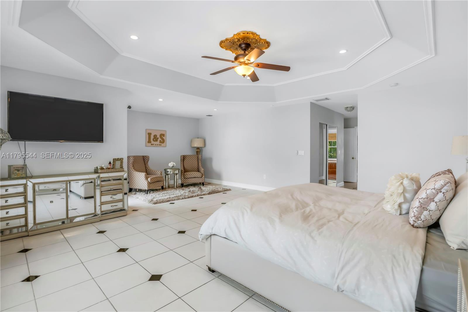 SILVER SHORES (PARCELS A - Residential