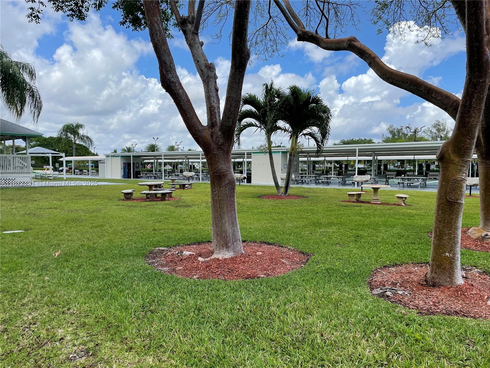 BERKSHIRE B CONDO - Residential