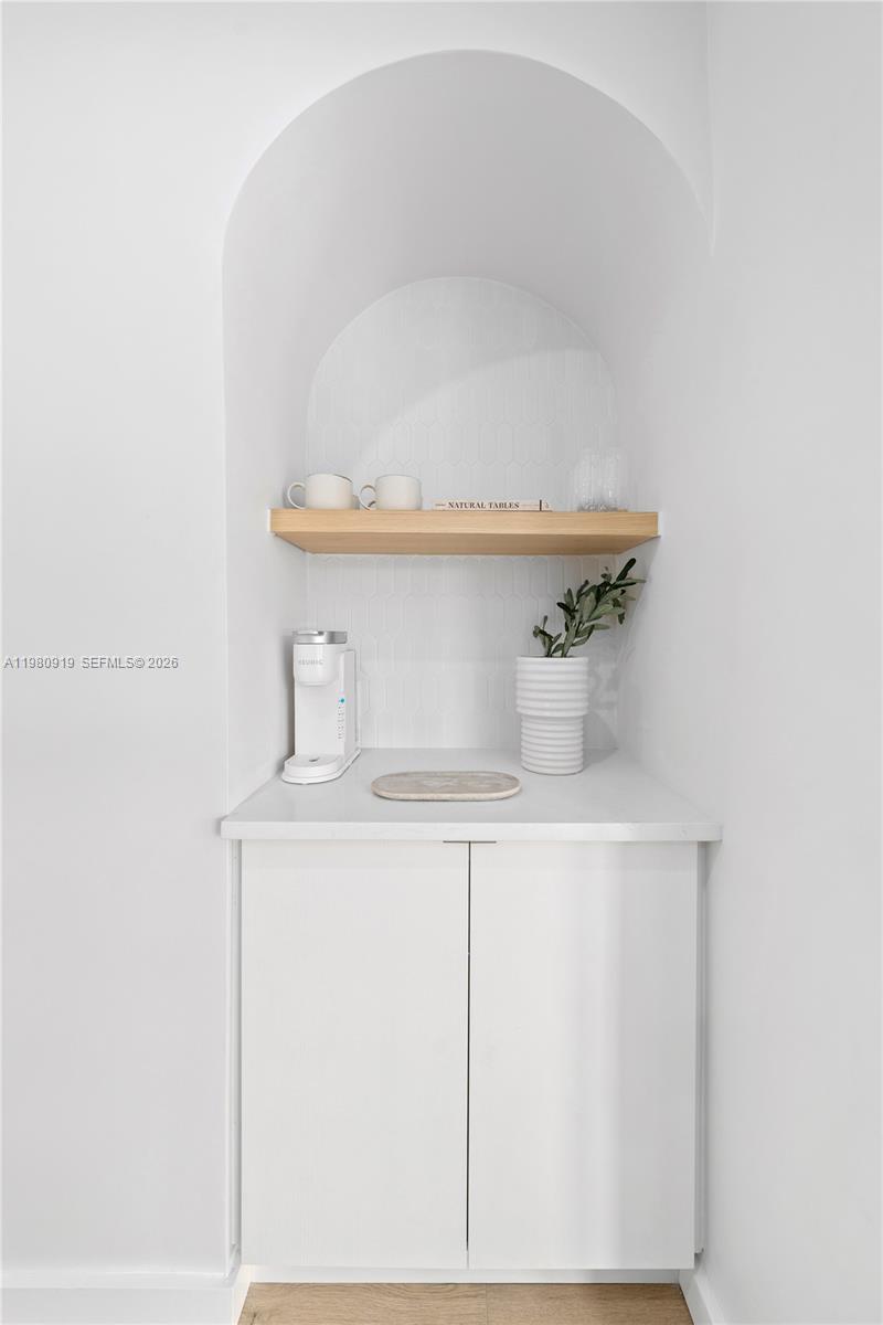 LAKE WORTH TOWN OF - Residential Income