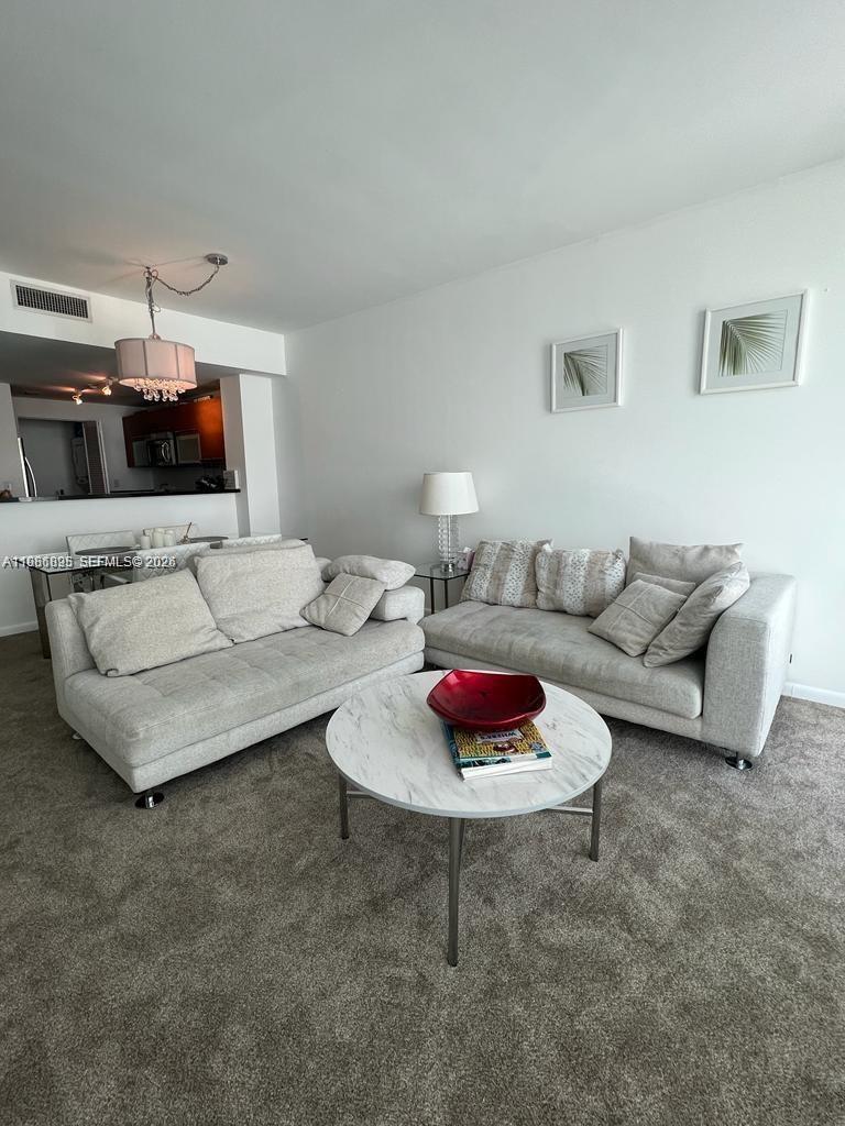 VIZCAYNE SOUTH CONDO - Residential