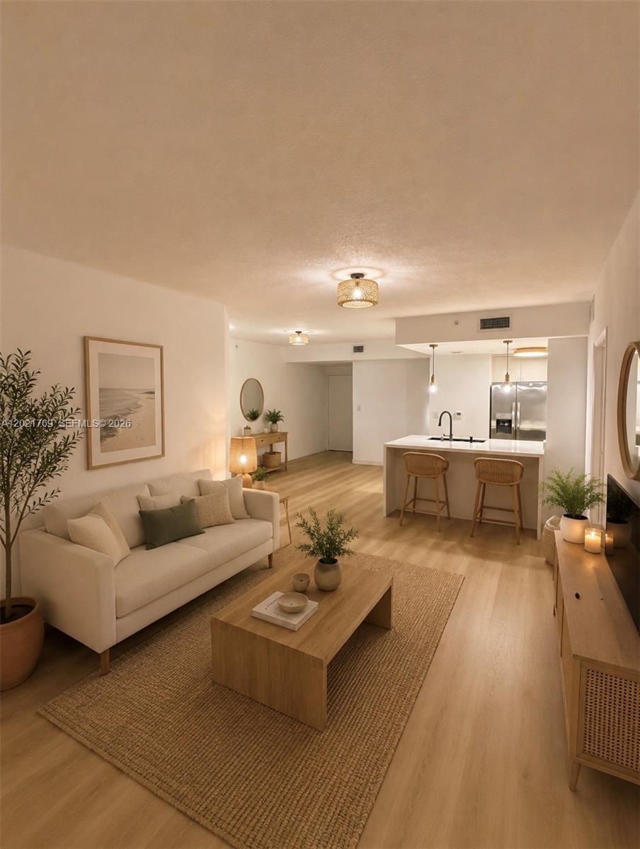 1800 BISCAYNE PLAZA CONDO - Residential