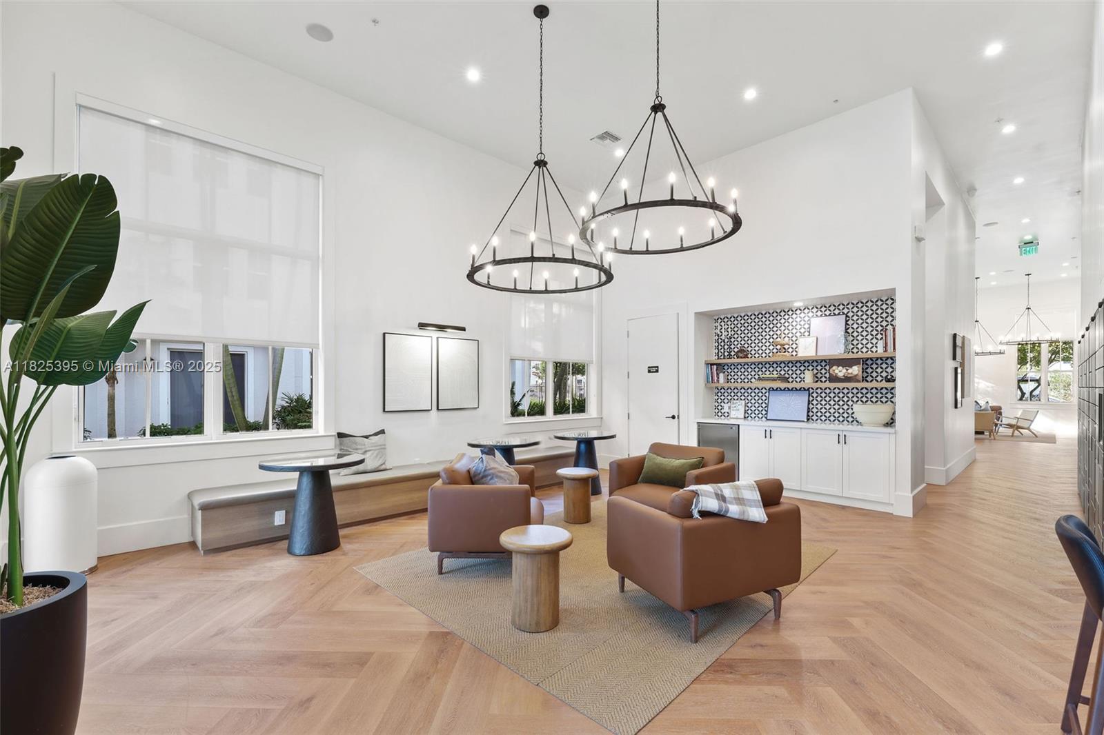 10170 SW 7th St 24-402