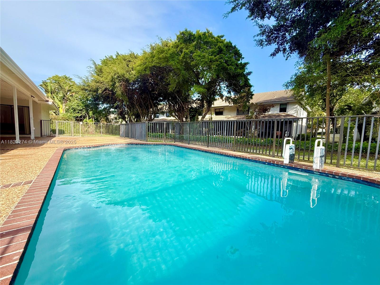 9788 Nw 3rd Mnr, Coral Springs, Broward County, Florida - 4 Bedrooms  
3 Bathrooms - 