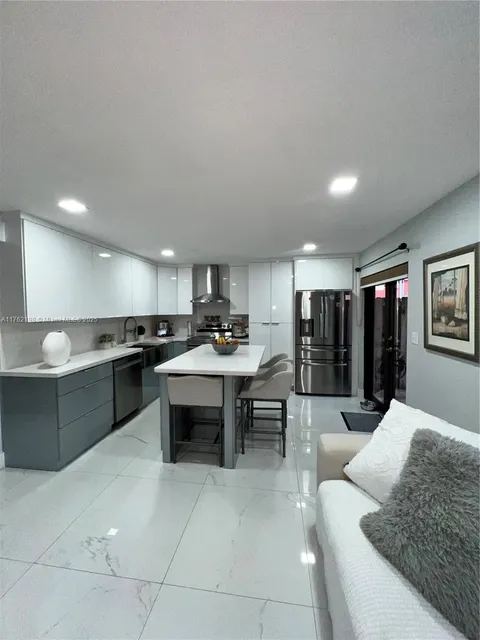MLS: A11762198