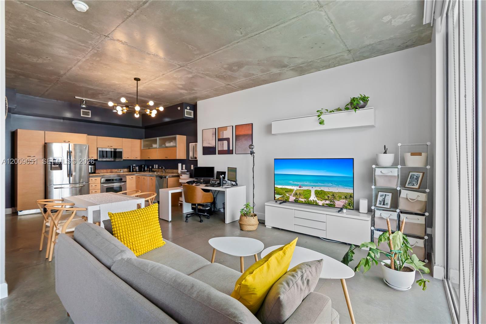 UPTOWN LOFTS CONDO - Residential