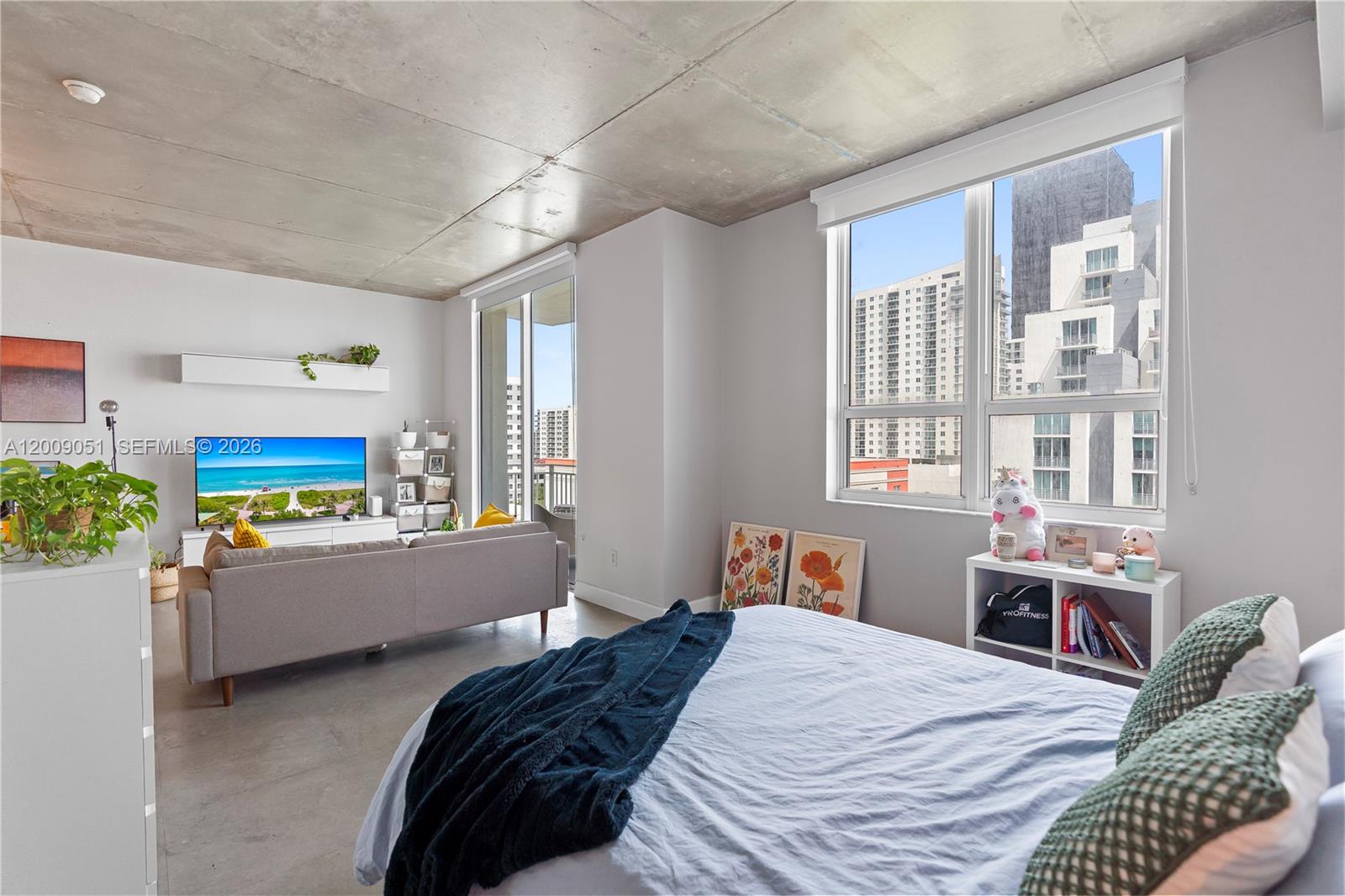 UPTOWN LOFTS CONDO - Residential