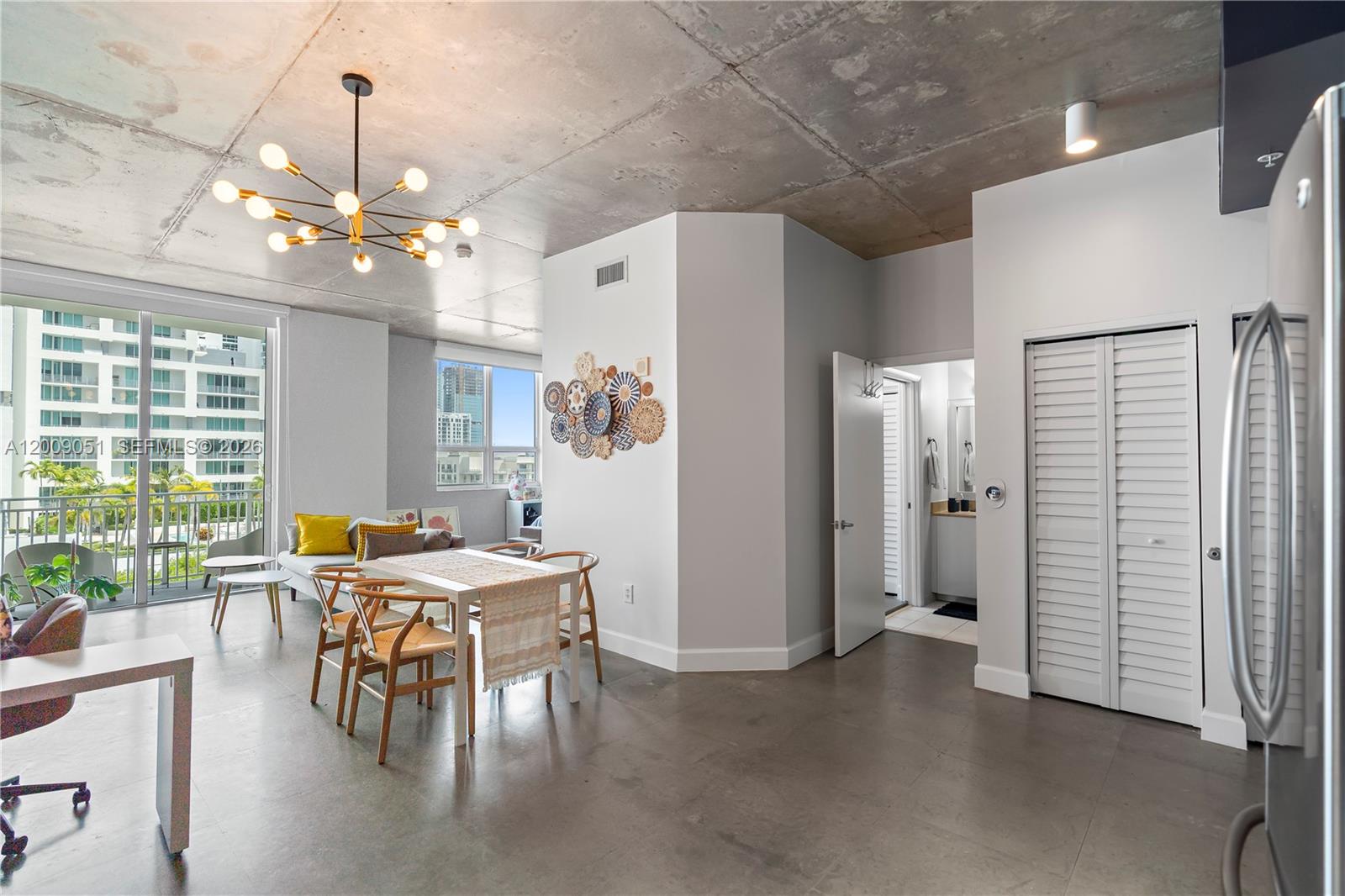 UPTOWN LOFTS CONDO - Residential