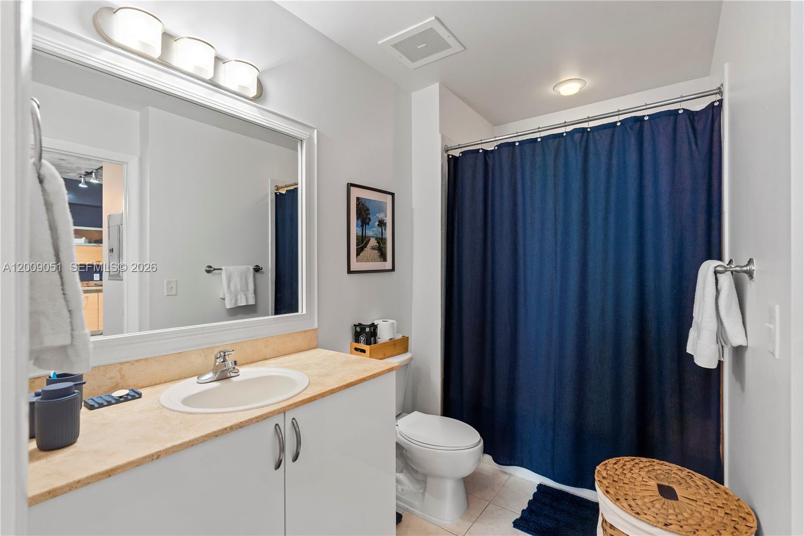 UPTOWN LOFTS CONDO - Residential