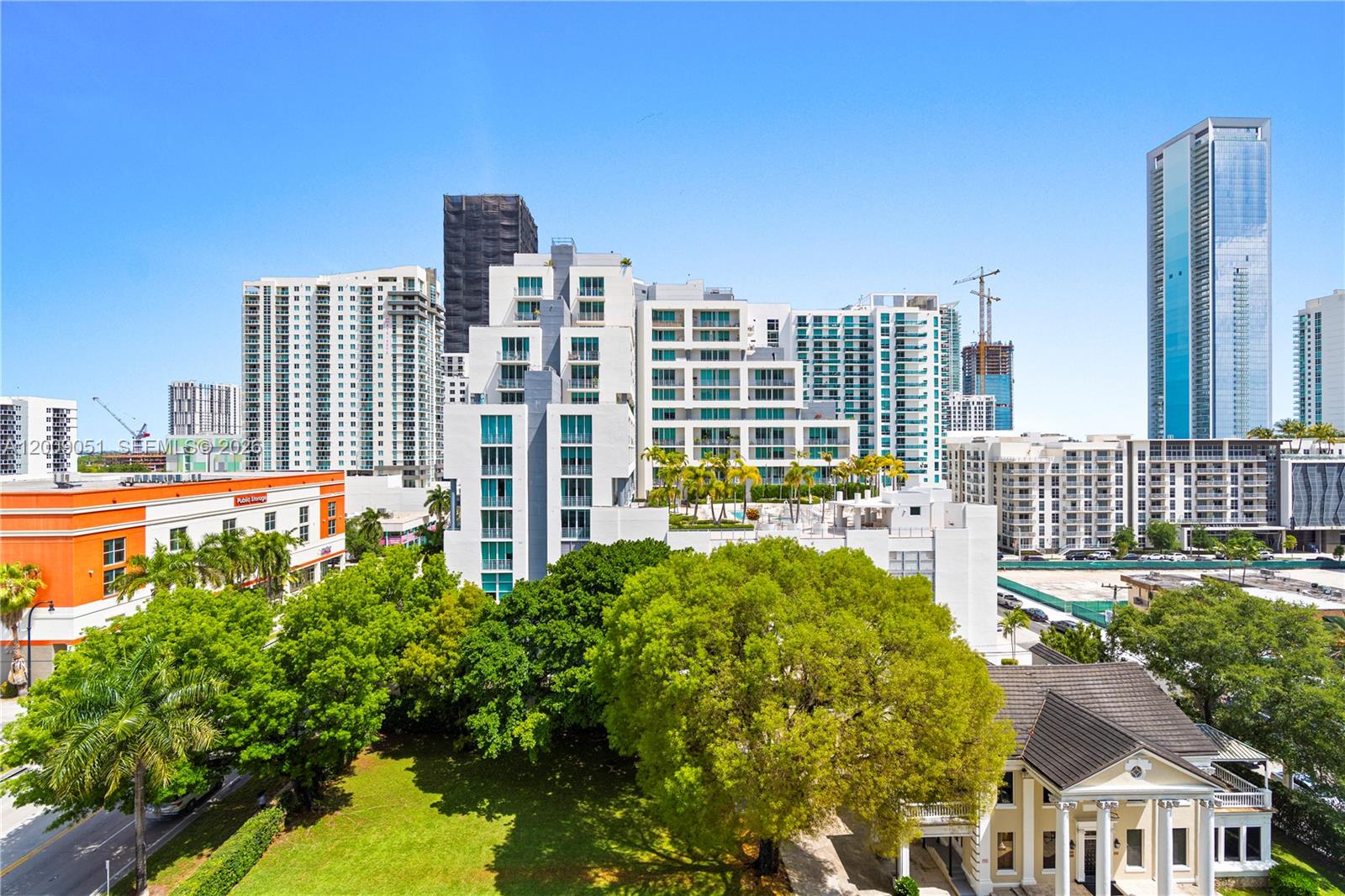 UPTOWN LOFTS CONDO - Residential