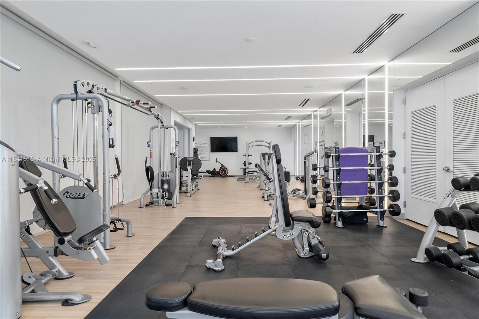 LANDMARK AT DORAL CENTRAL - Residential