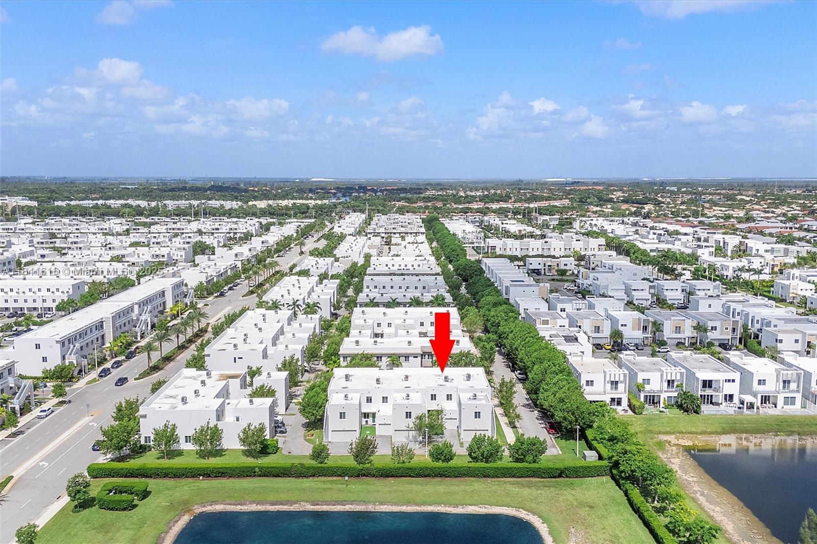 LANDMARK AT DORAL CENTRAL - Residential