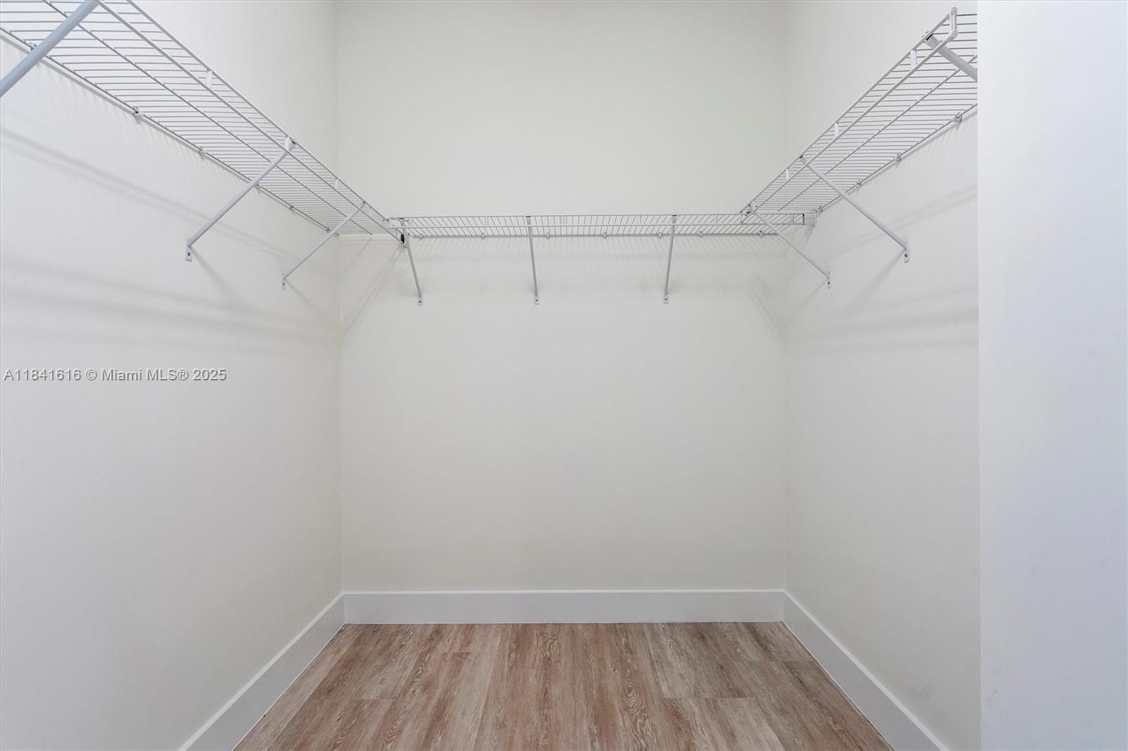 LANDMARK AT DORAL CENTRAL - Residential