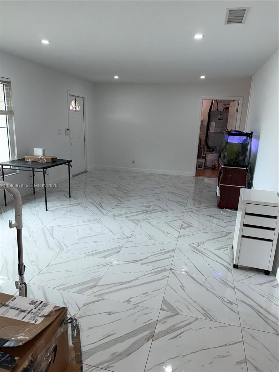 HAWTHORN - Residential