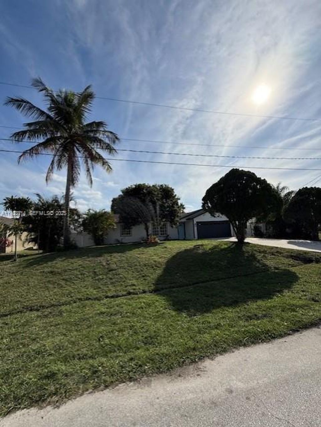 Photo of 938 SW Durham Ter, Port St Lucie, FL 34953 (MLS # A11928814)