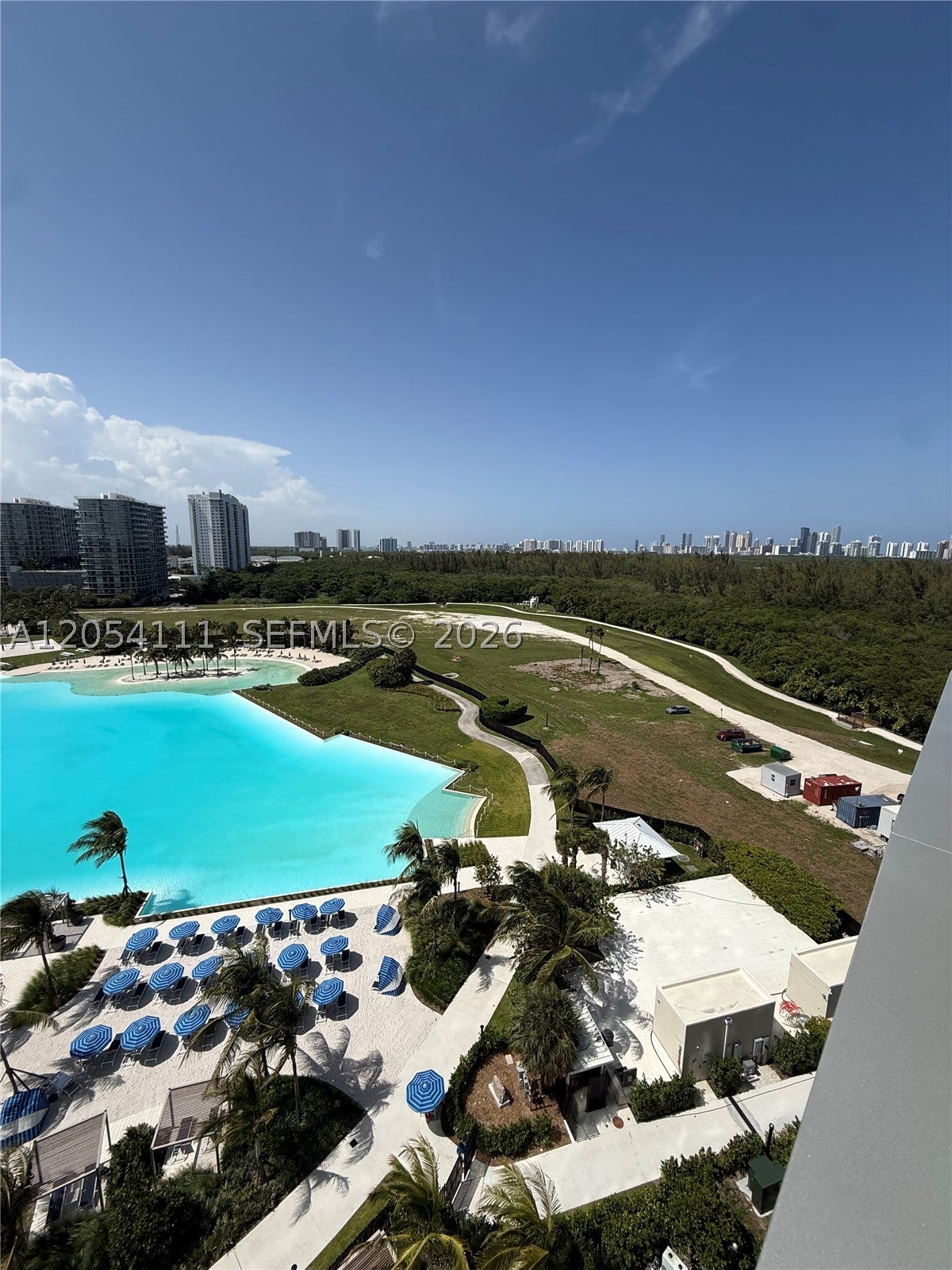 2411 Laguna Cir 910