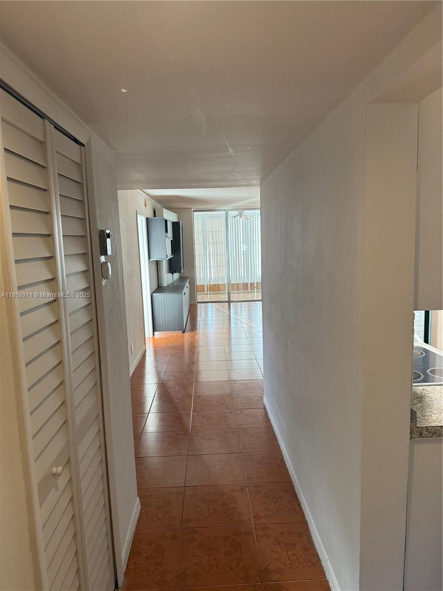 CYPRESS CHASE CONDO NO 6 - Residential Lease