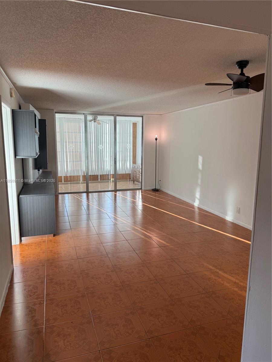 CYPRESS CHASE CONDO NO 6 - Residential Lease