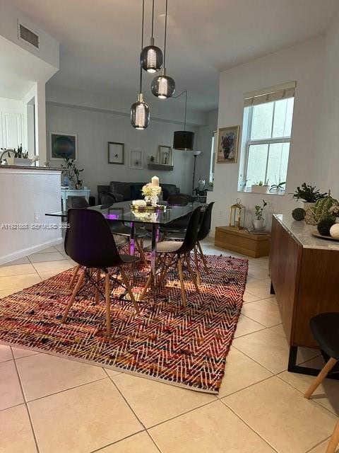 PROMENADE SHORES AT DORAL - Residential