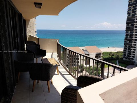 Condominium in Riviera Beach FL 4200 Ocean Dr Dr.jpg