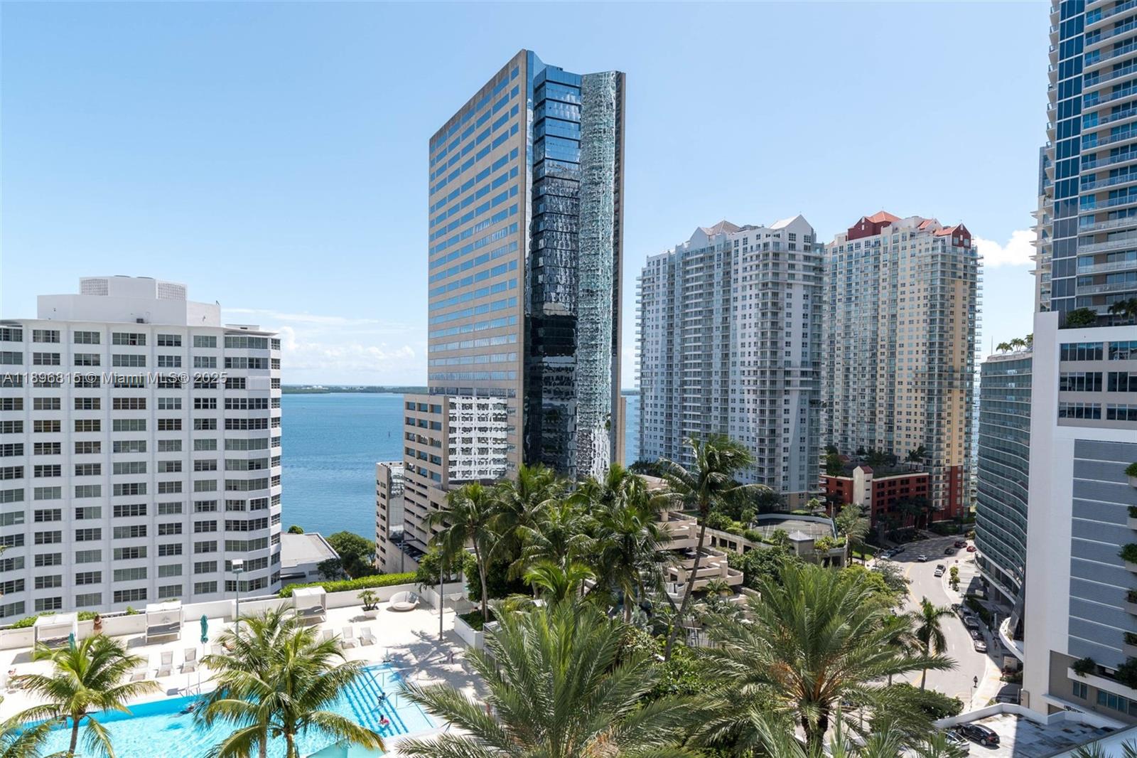 THE PLAZA 901 BRICKELL CO - Residential Lease