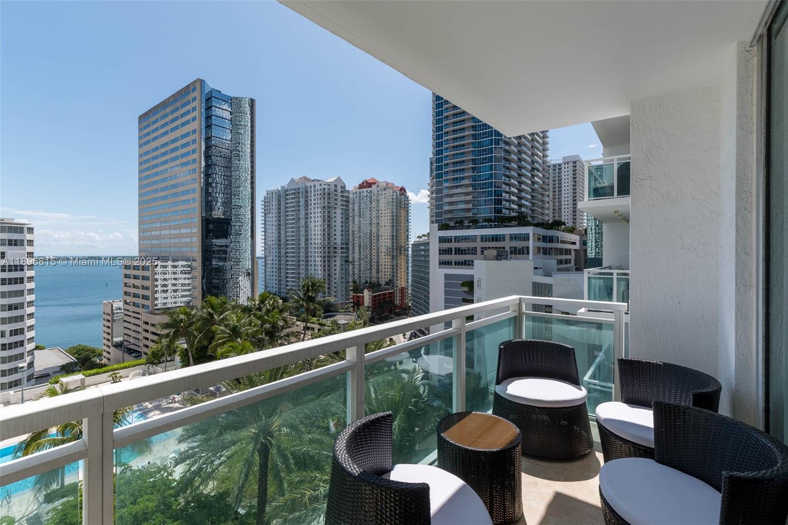 THE PLAZA 901 BRICKELL CO - Residential Lease