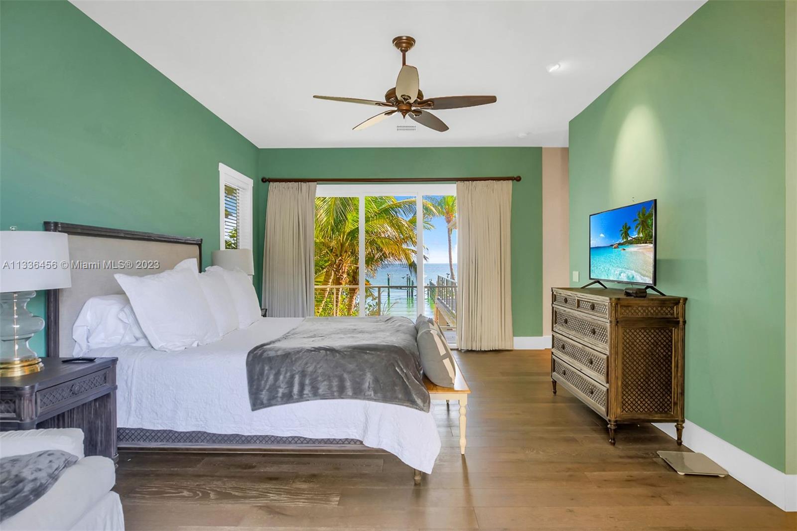 COCO PLUM BEACH REPLAT - Residential