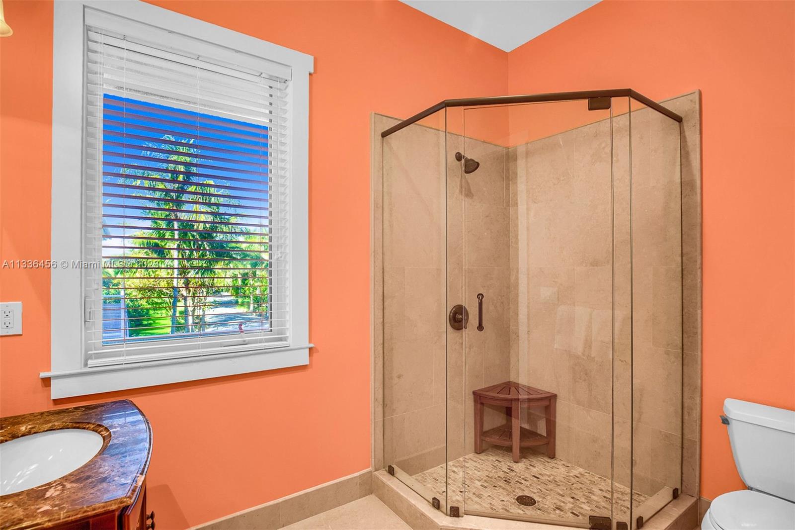 COCO PLUM BEACH REPLAT - Residential