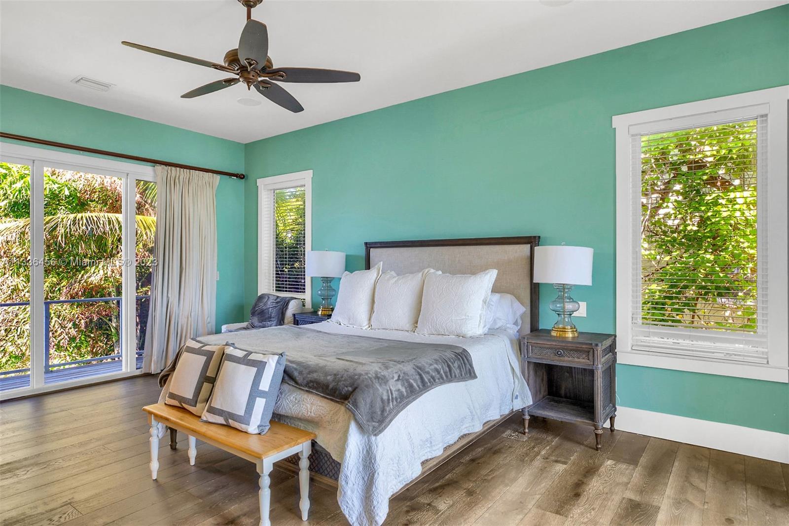 COCO PLUM BEACH REPLAT - Residential