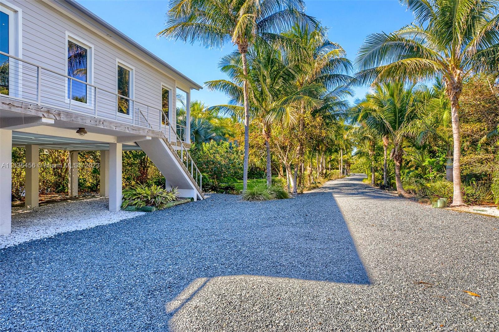 COCO PLUM BEACH REPLAT - Residential