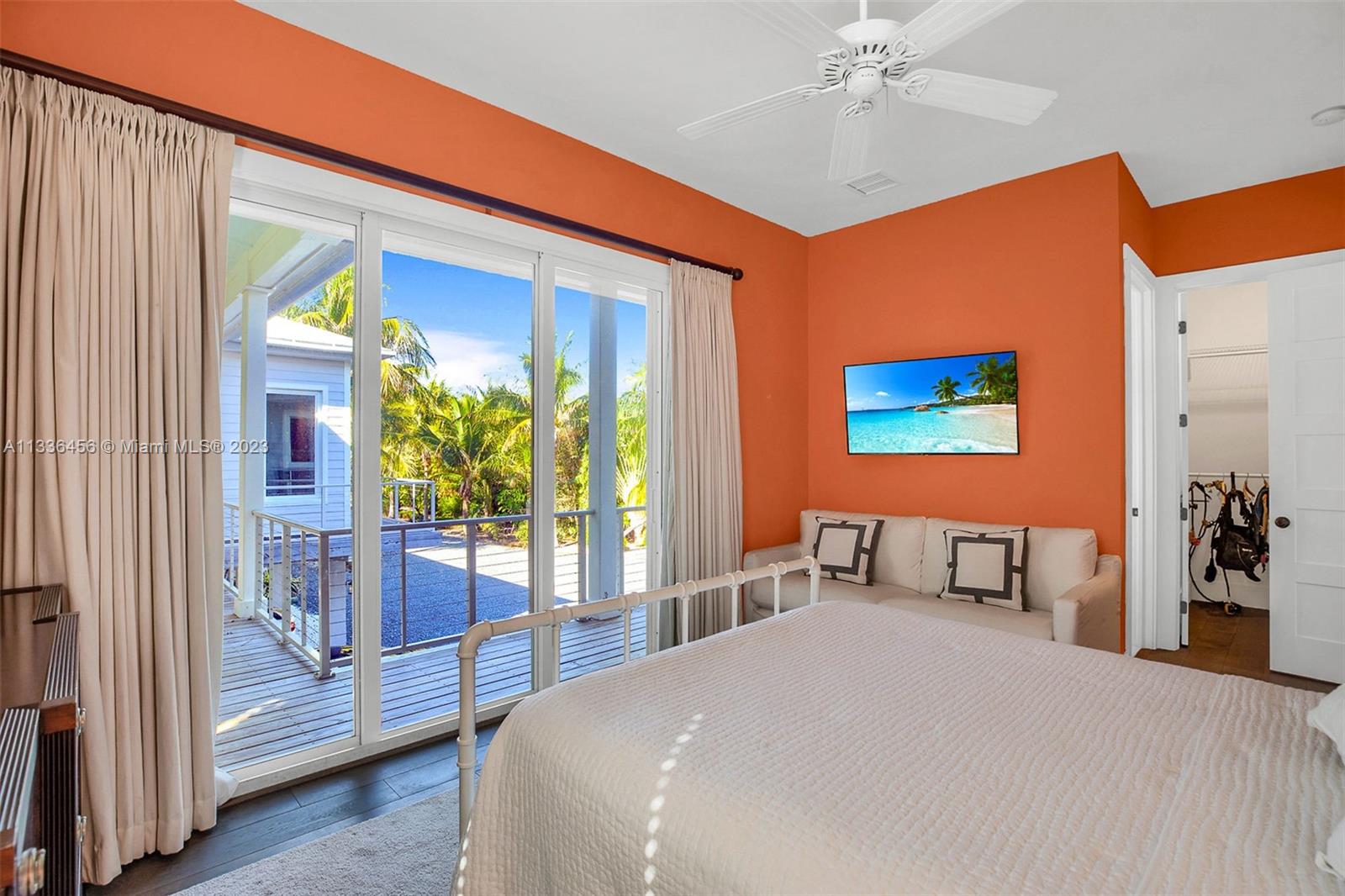 COCO PLUM BEACH REPLAT - Residential