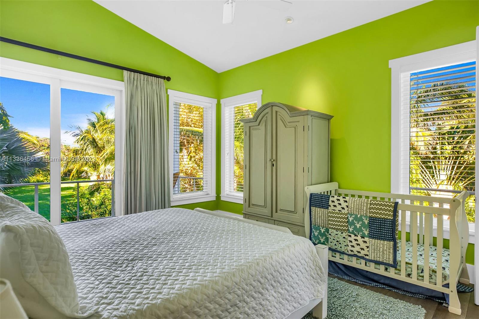 COCO PLUM BEACH REPLAT - Residential