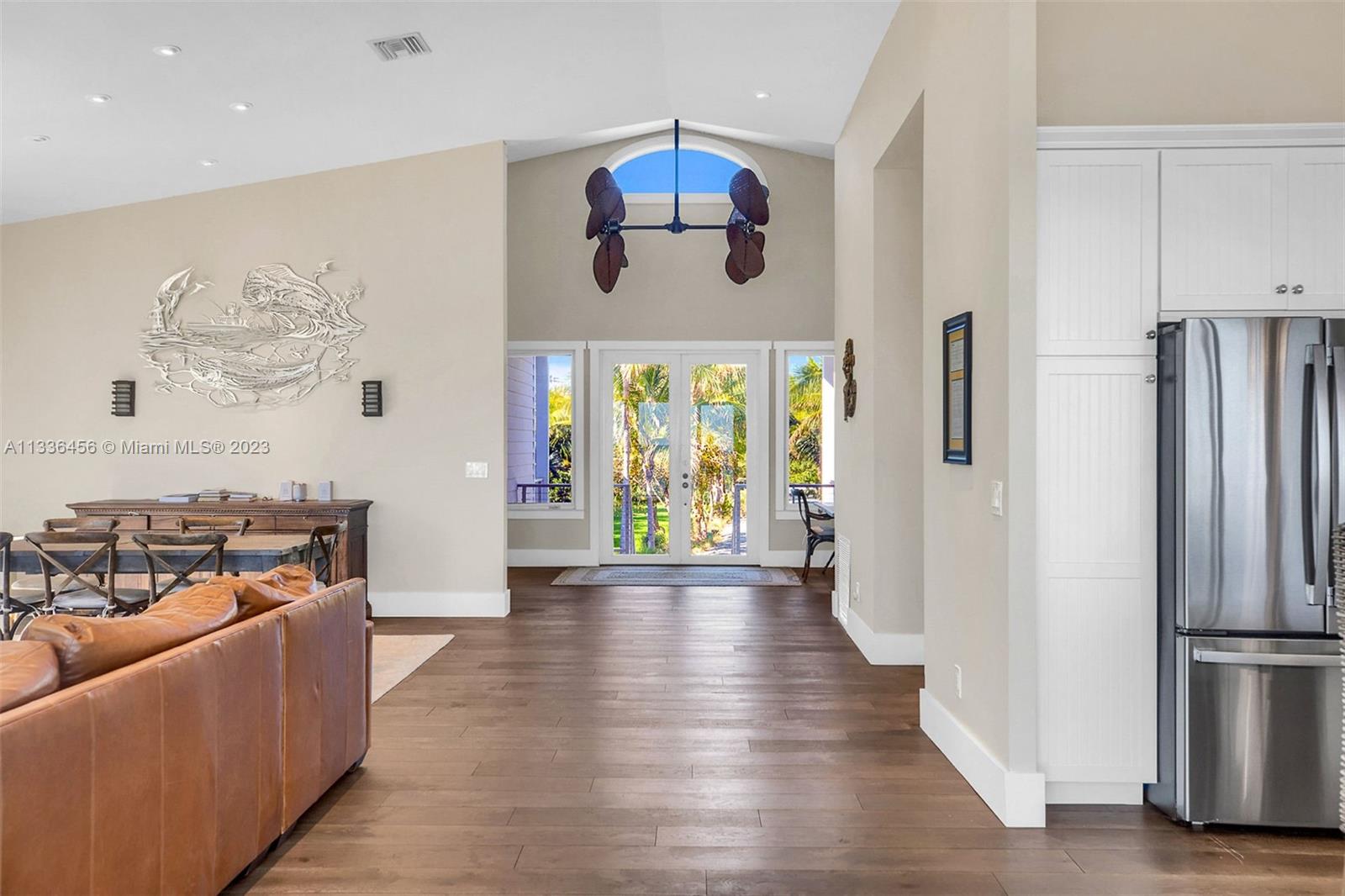 COCO PLUM BEACH REPLAT - Residential