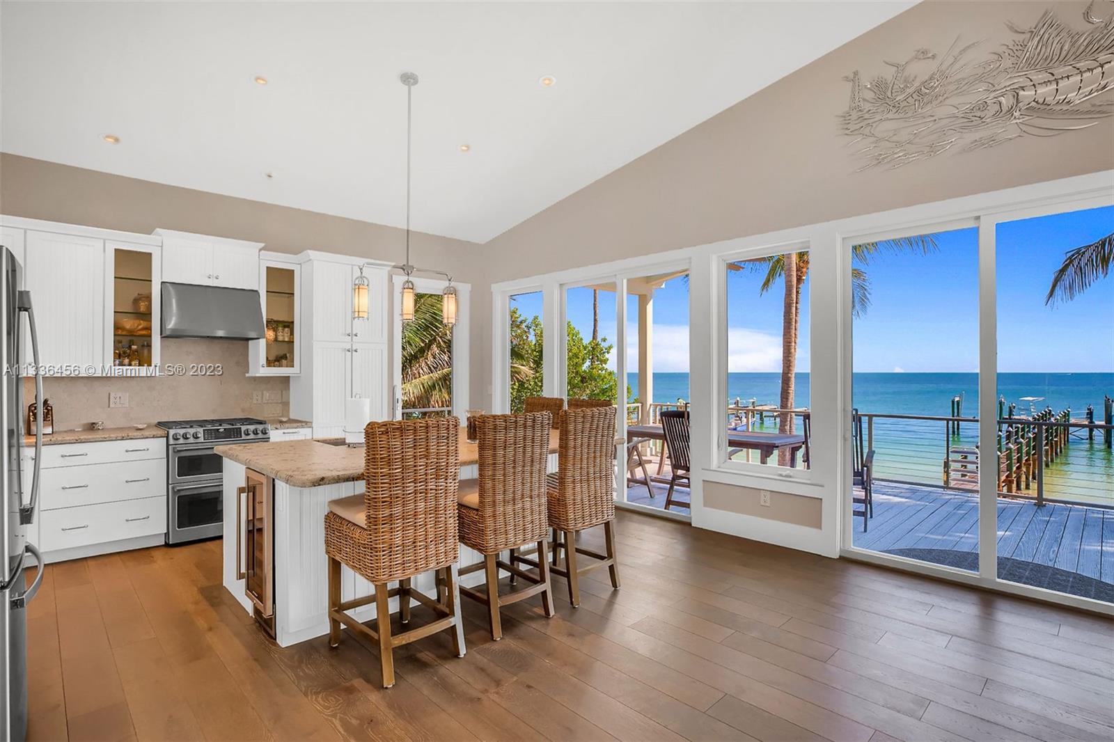 COCO PLUM BEACH REPLAT - Residential