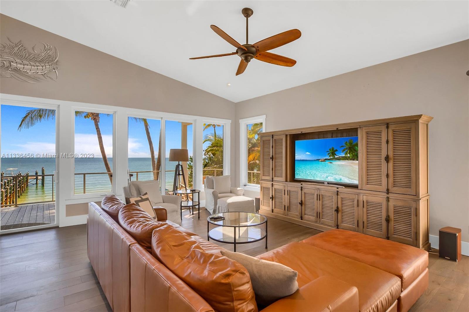 COCO PLUM BEACH REPLAT - Residential