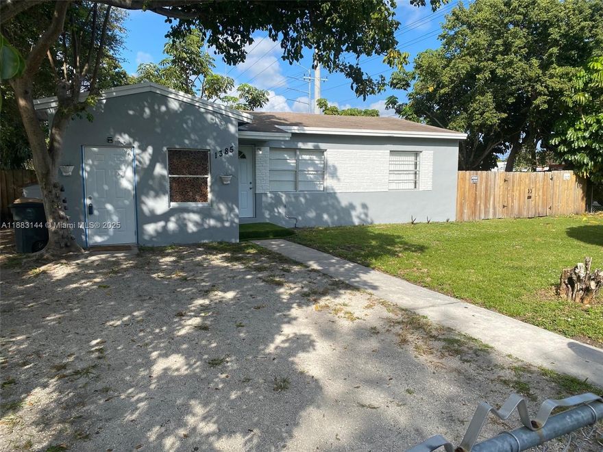 Discover your next home just minutes from Aventura Mall and the beach! This 3-bedroom, 2-bathroom home features a spacious patio, large parking area, and is conveniently, located near supermarkets, shopping  centers, and major highways. Perfect for investment , this property can be rented on Airbnb or even qualify for Section 8 tenants. Don’t miss this opportunity to rent a home in one of the most desirable locations!
