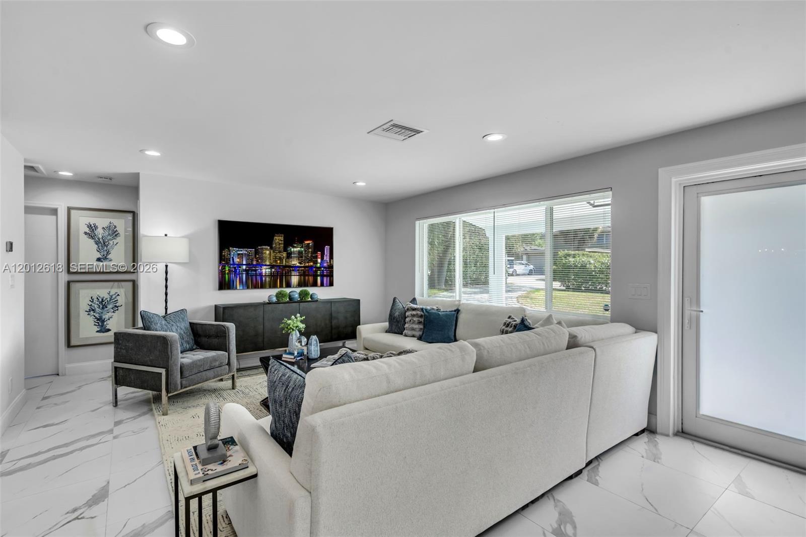 CONFERENCE RIDGE - Residential
