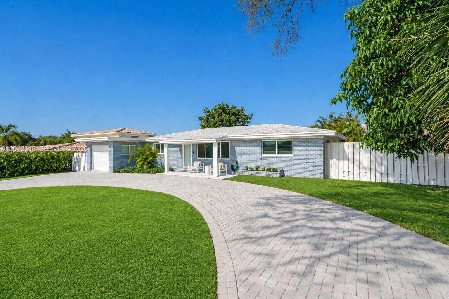 CONFERENCE RIDGE - Residential