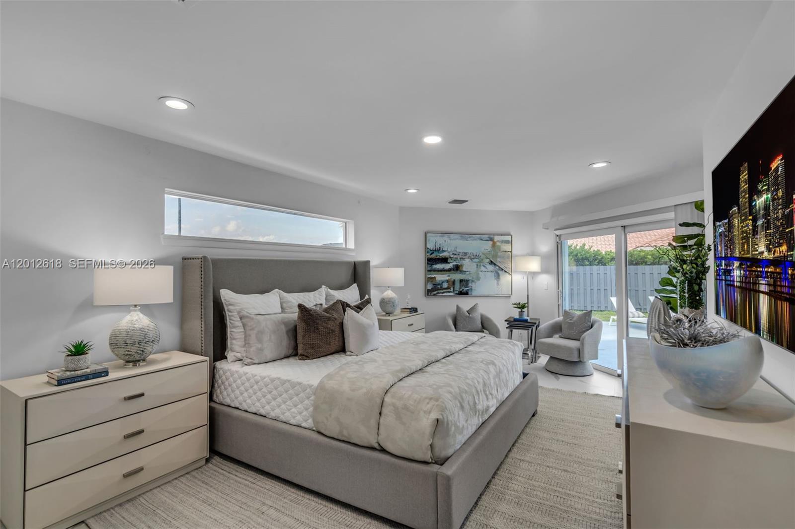 CONFERENCE RIDGE - Residential