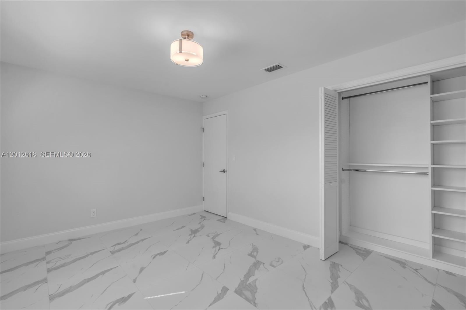 CONFERENCE RIDGE - Residential
