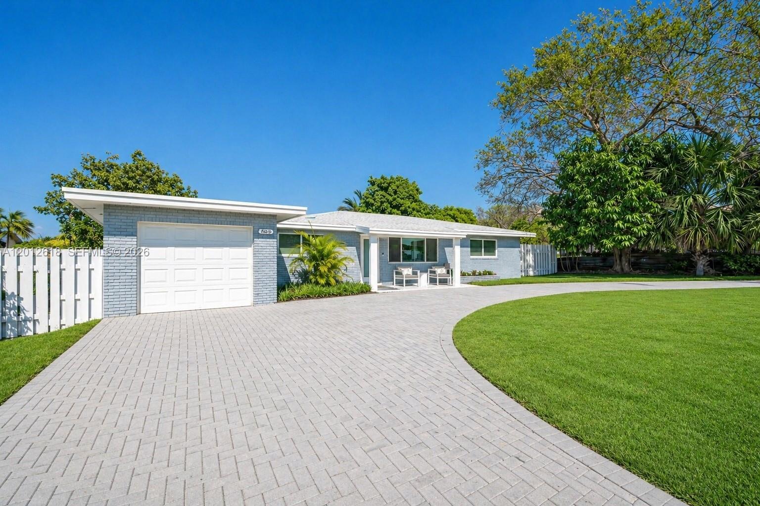CONFERENCE RIDGE - Residential