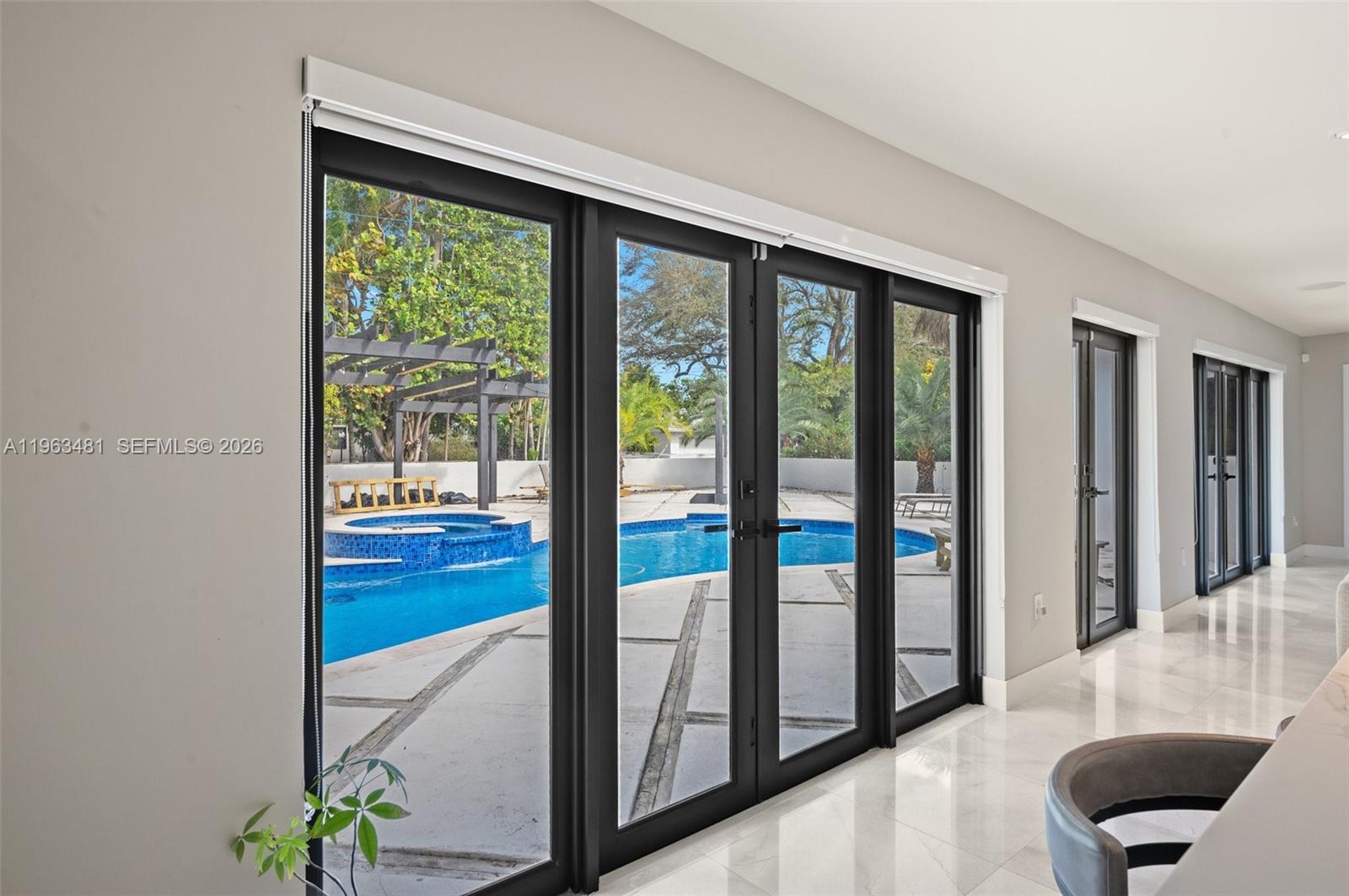 MIAMI SHORES SEC 1 AMD - Residential