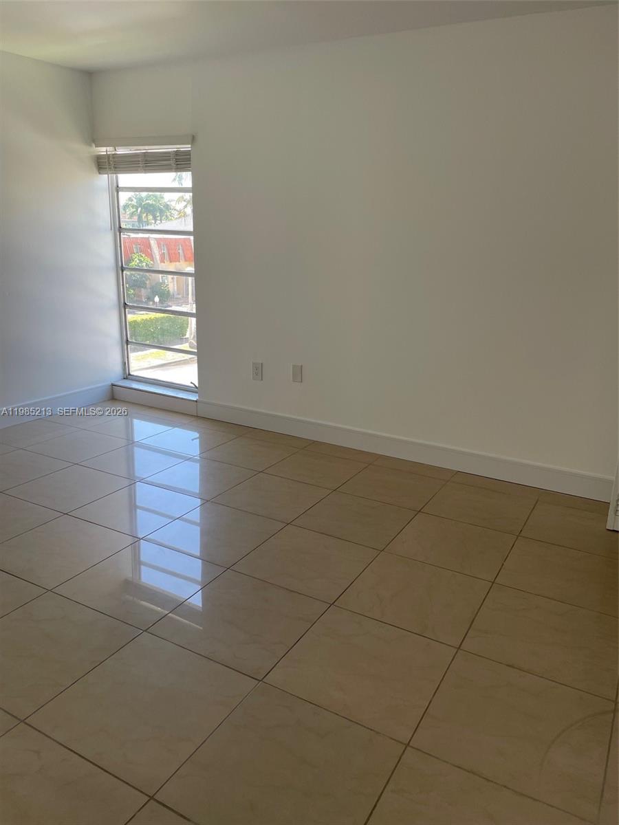 SUNNY SHORES SOUTH CONDO - Residential