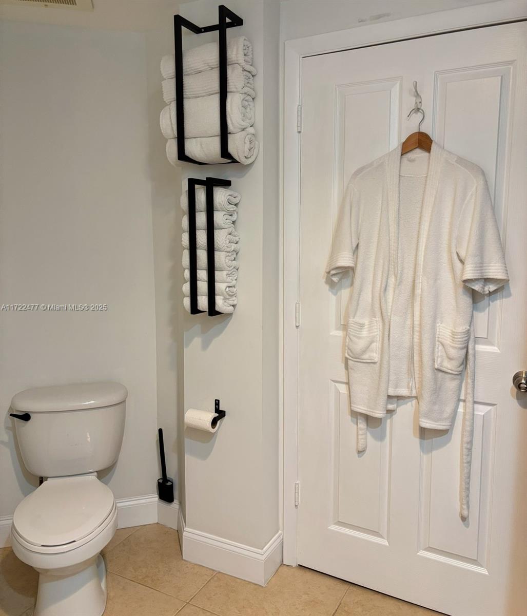 THE WAVERLY AT SURFSIDE B - Residential Lease