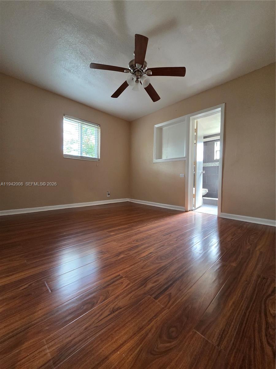 SUNRISE GOLF VILLAGE SEC - Residential Lease