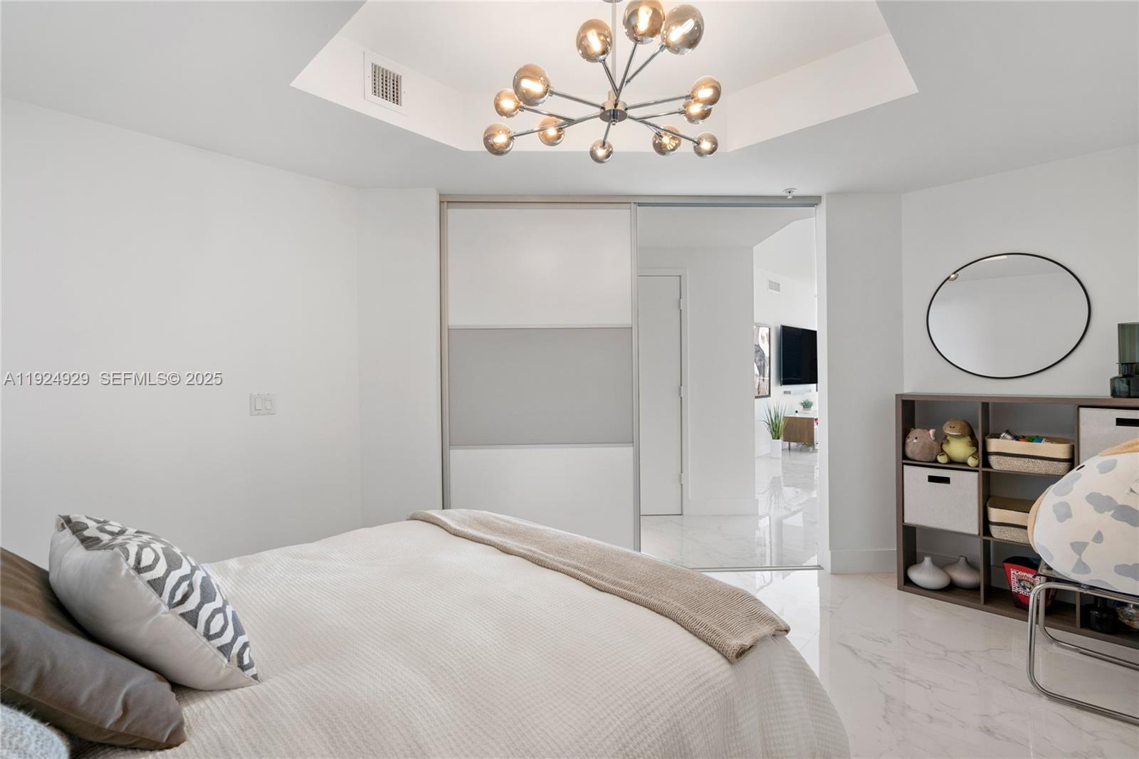 MARINA PALMS RESIDENCES S - Residential