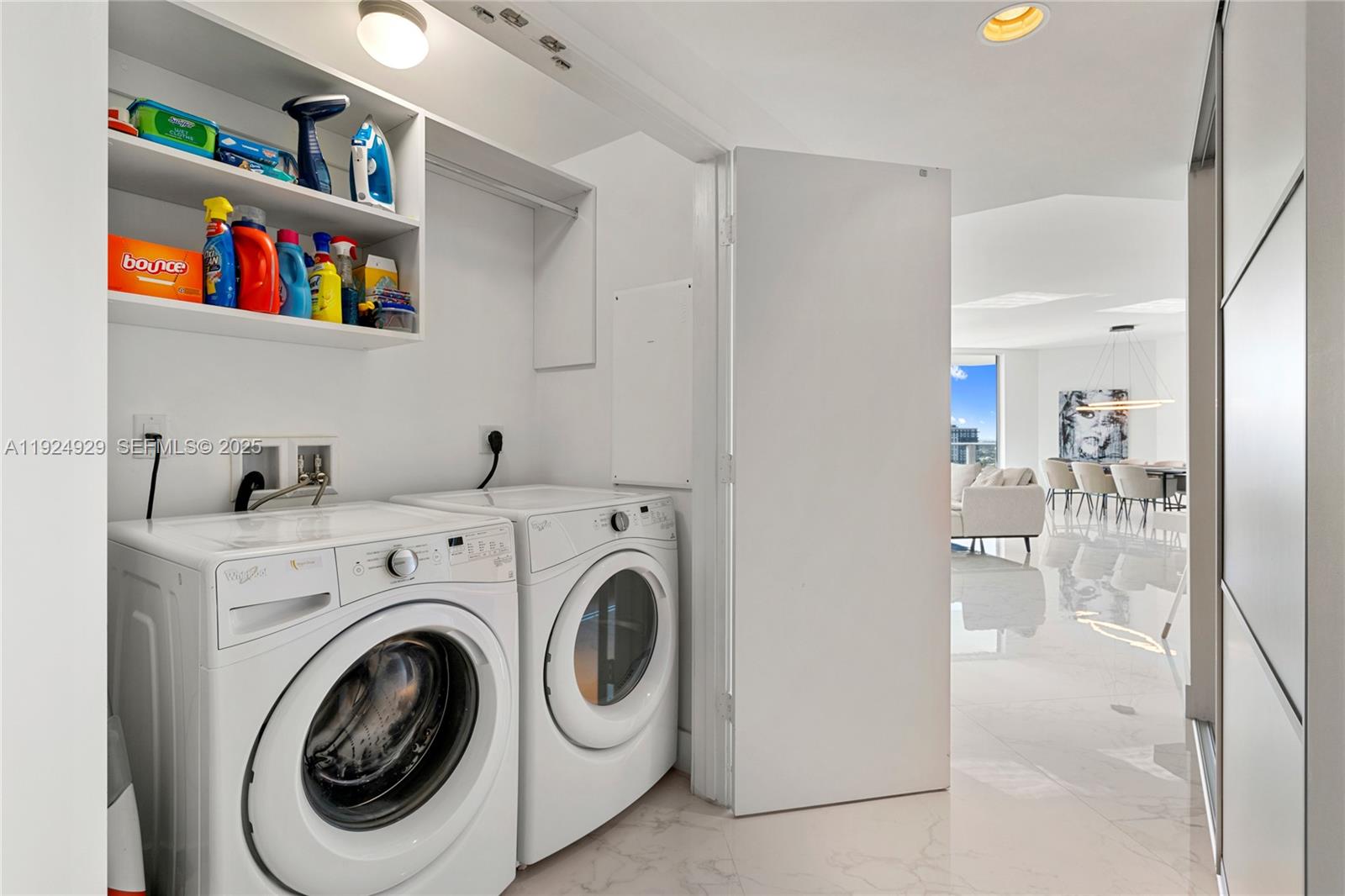 MARINA PALMS RESIDENCES S - Residential