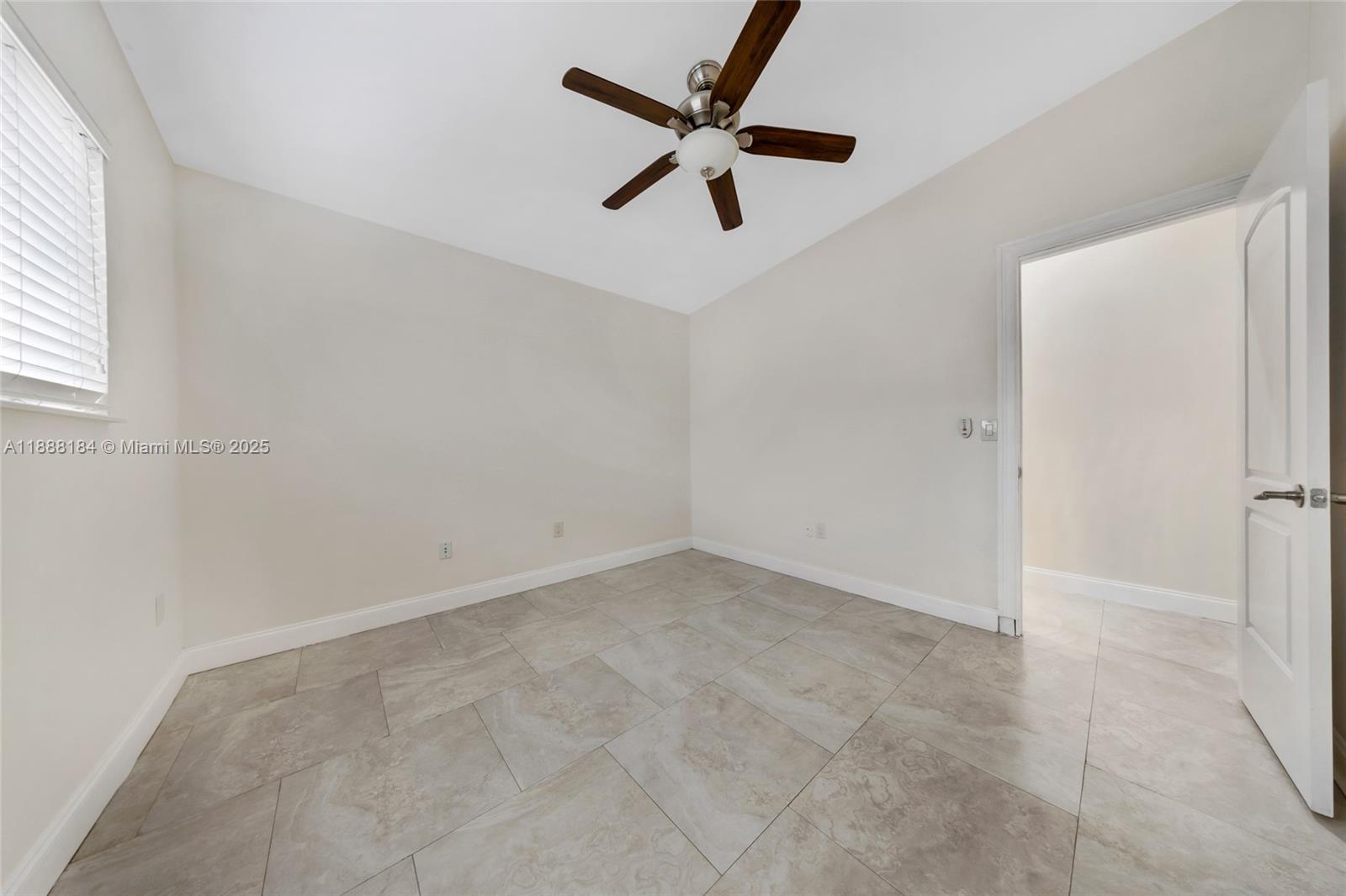 NO MIAMI BEACH HEIGHTS - Residential Lease