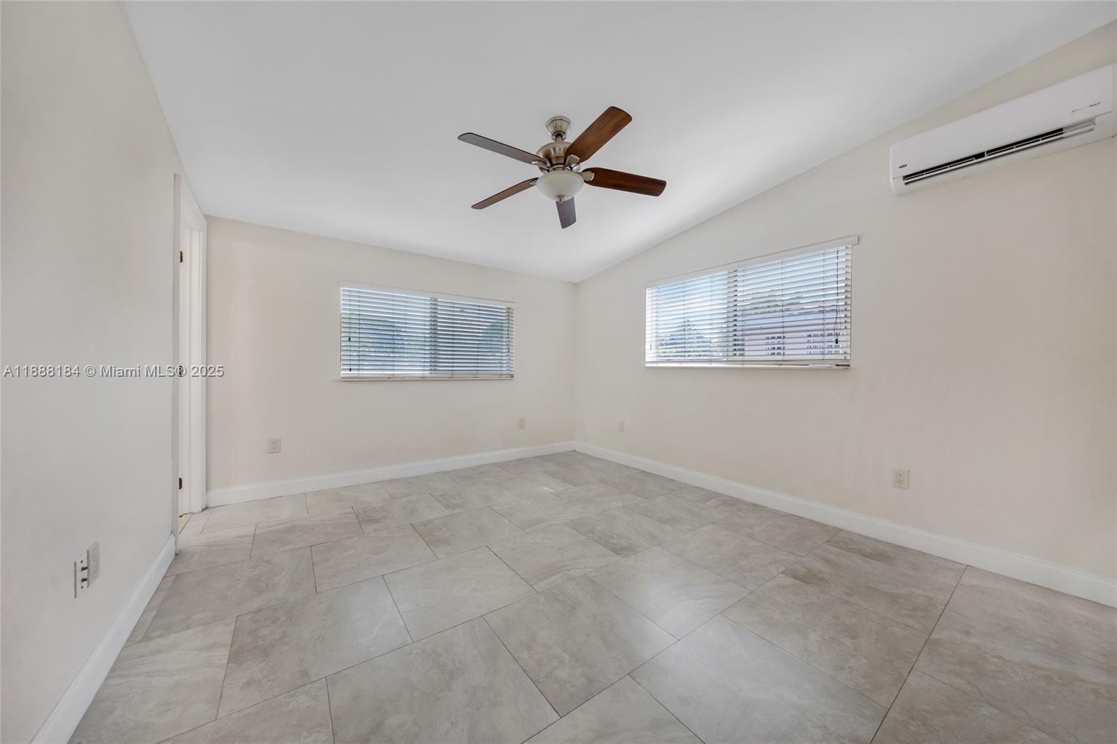 NO MIAMI BEACH HEIGHTS - Residential Lease