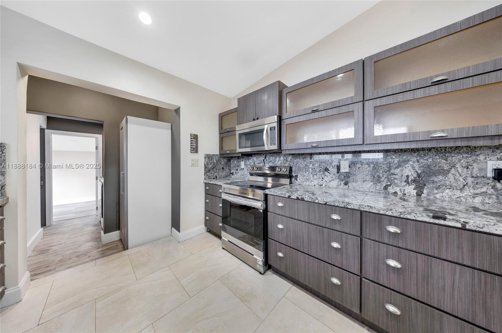 NO MIAMI BEACH HEIGHTS - Residential Lease